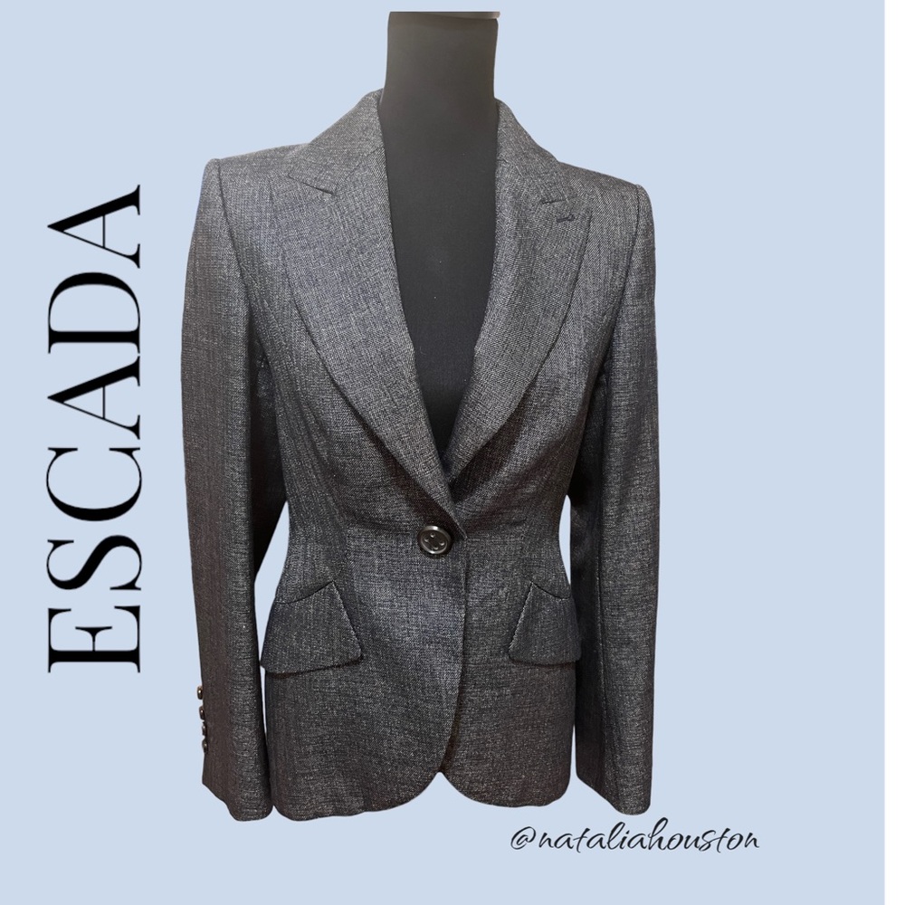 ESCADA Women Tailored Hourglass Blazer in Grey Wool